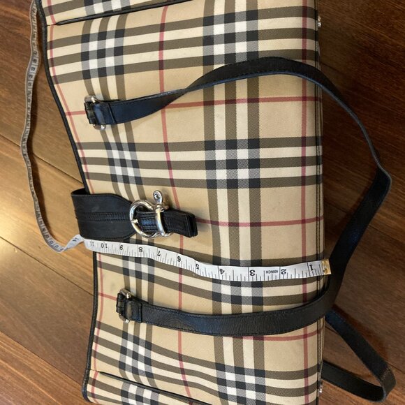 Authentic Burberry Designer Bag - Picture 7 of 8